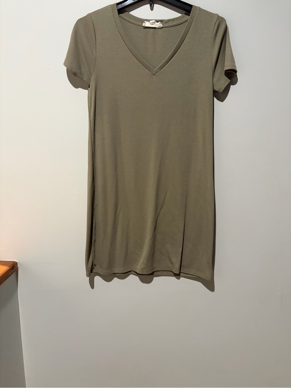 Pink Rose Olive Green V-Neck Short Sleeve Dress